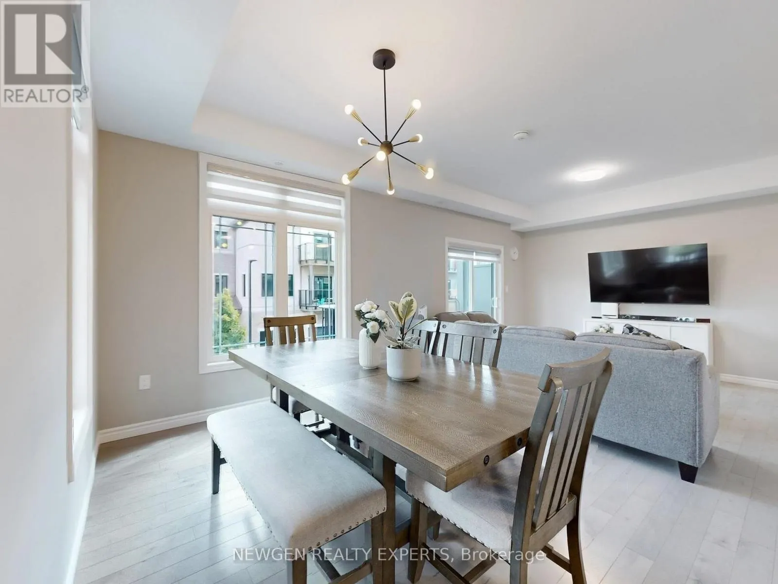 48 - 107 WESTRA DRIVE