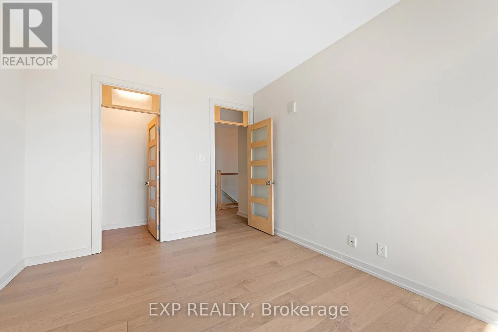 2309 - 324 LAURIER AVENUE W