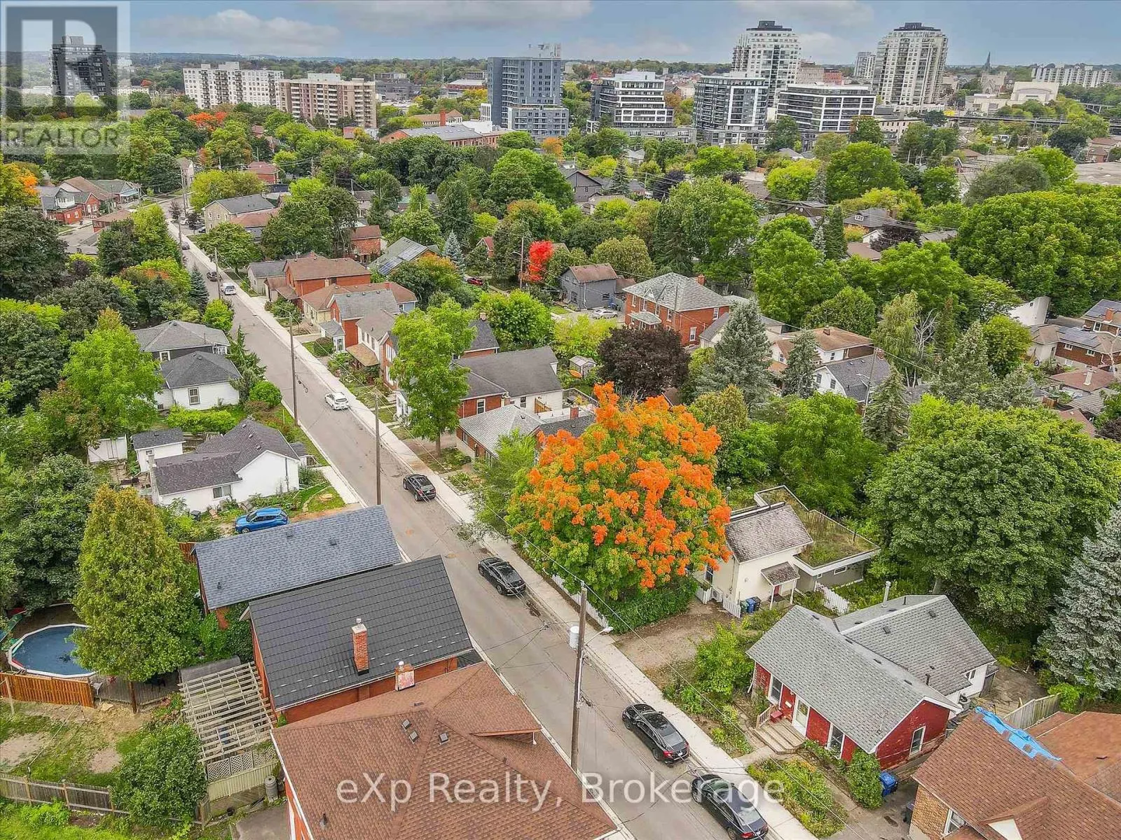66 MANITOBA STREET