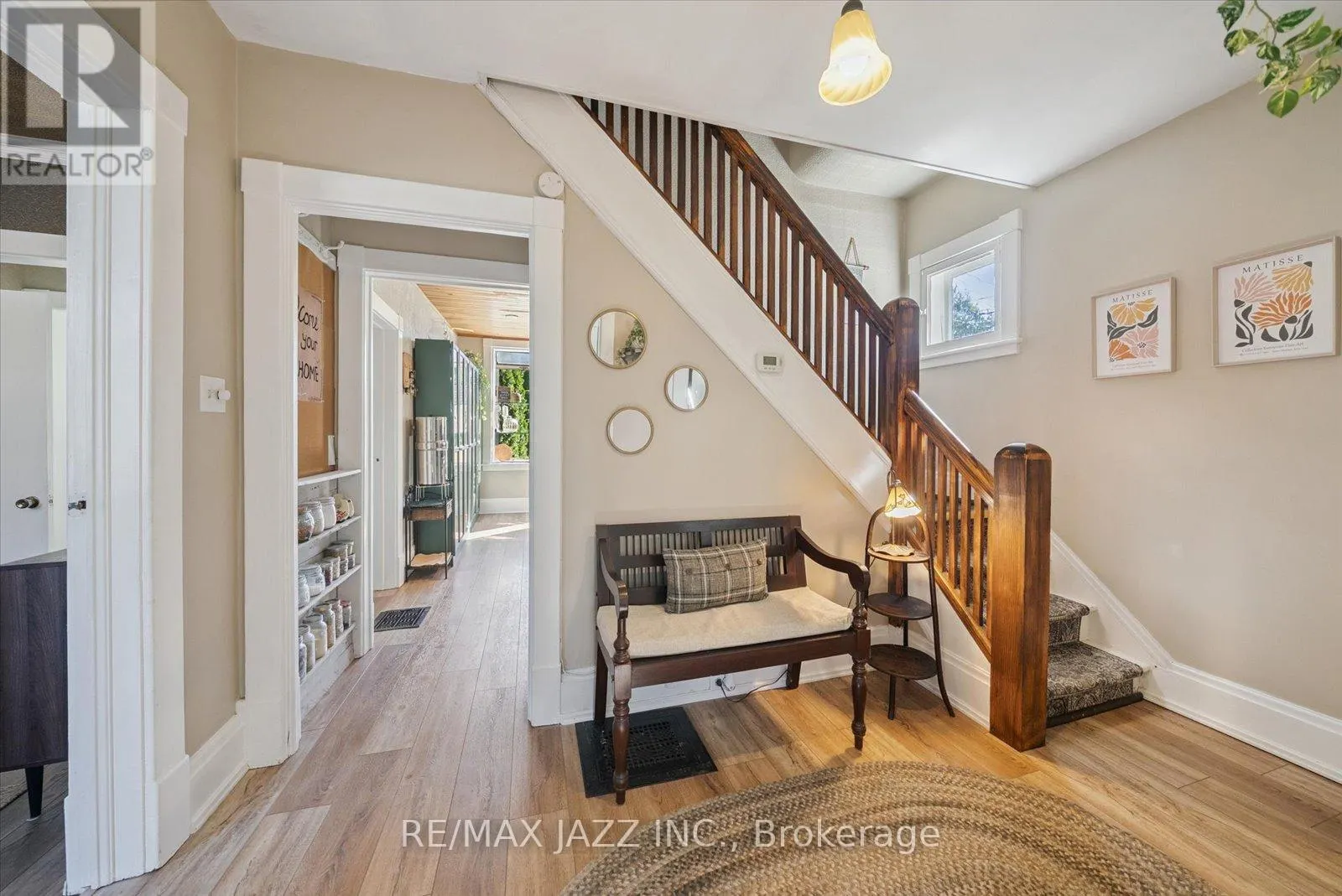 9 HOPE STREET S