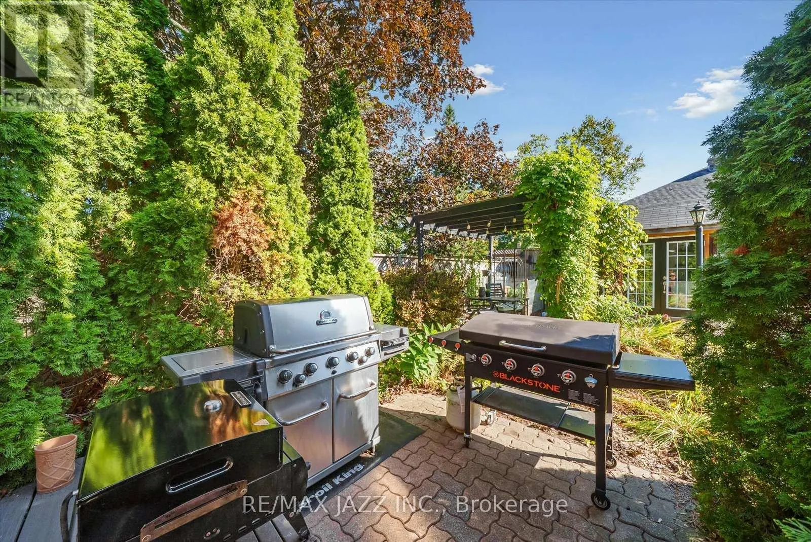 9 HOPE STREET S