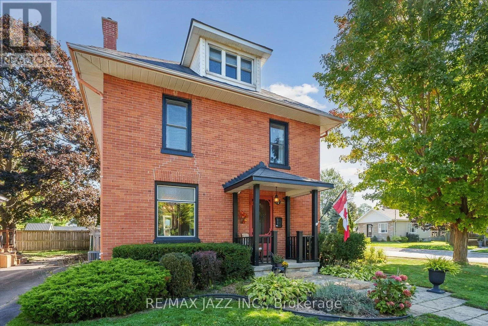 9 HOPE STREET S