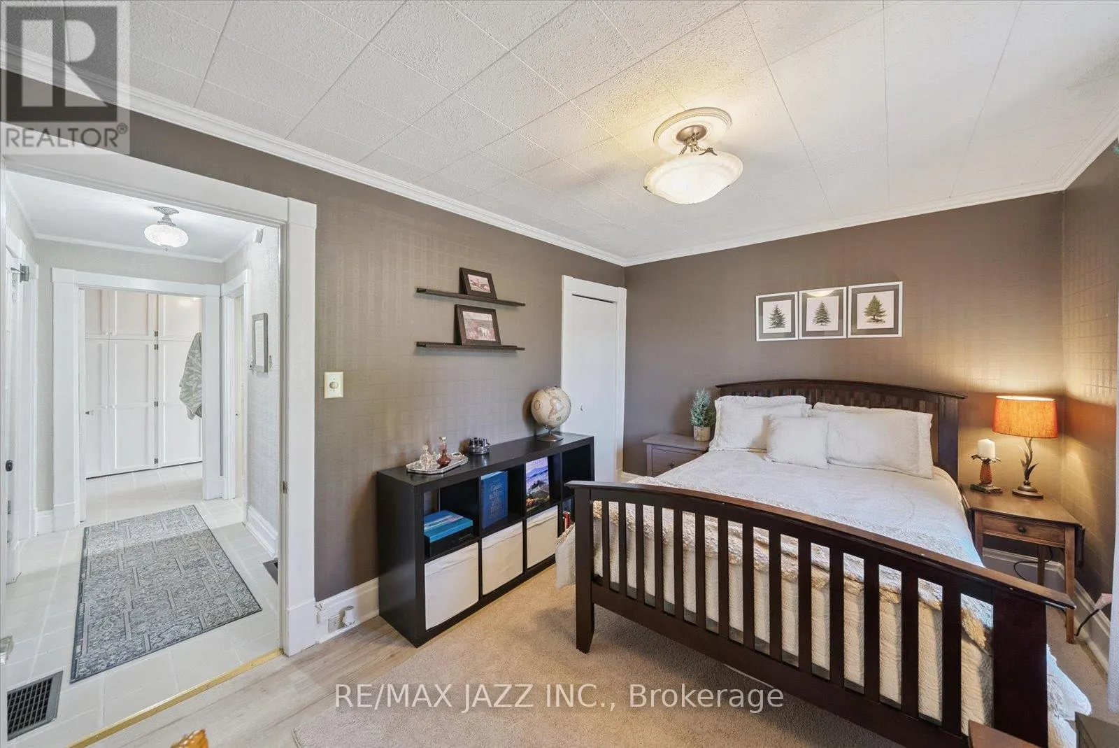 9 HOPE STREET S