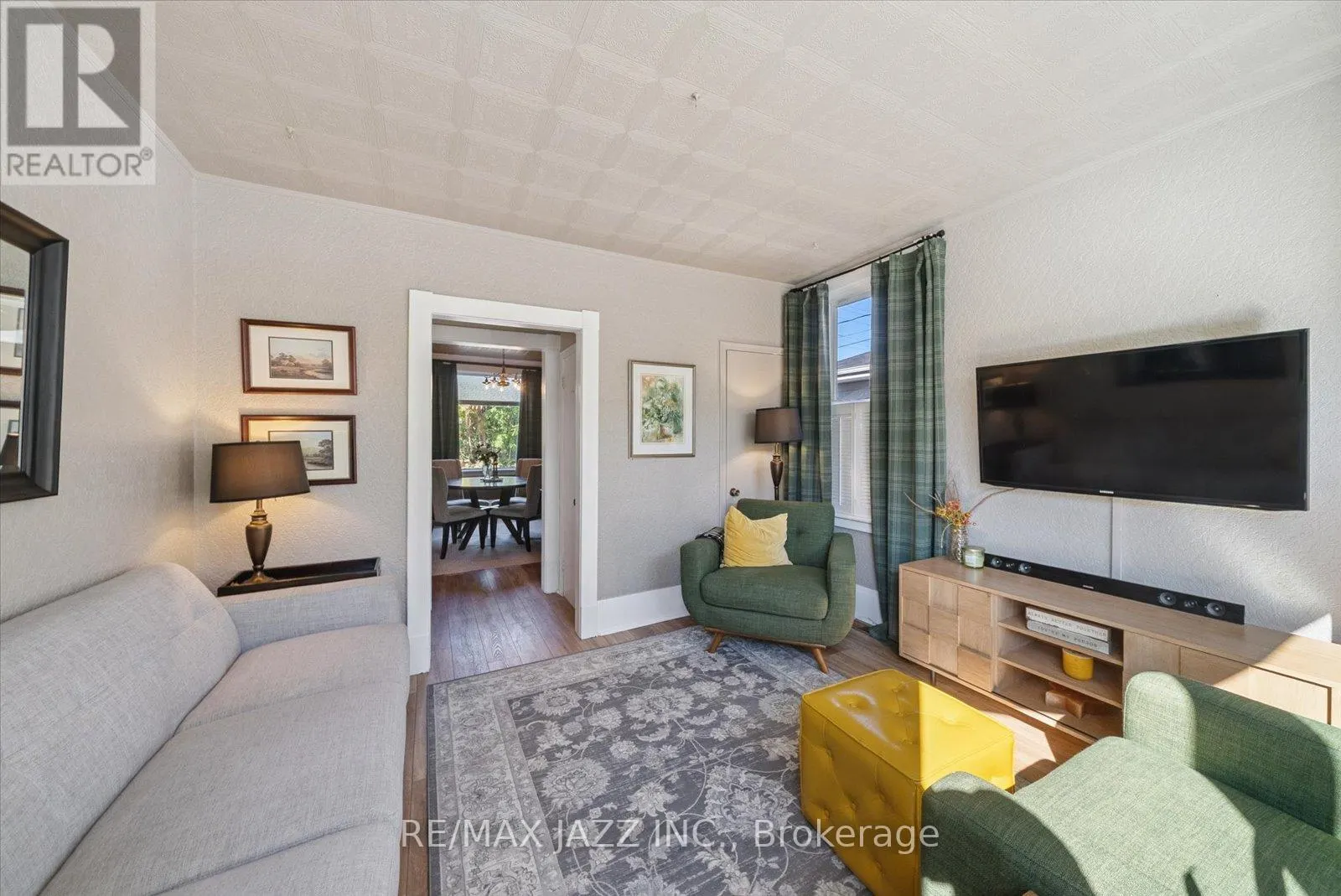 9 HOPE STREET S