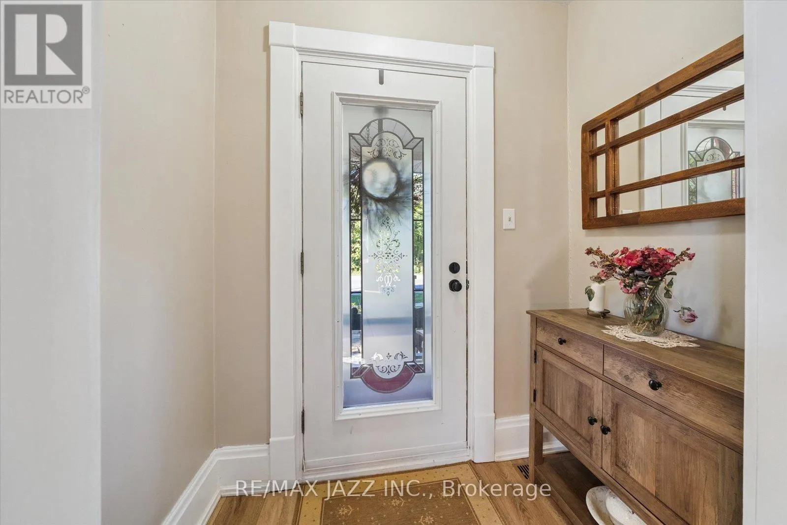 9 HOPE STREET S