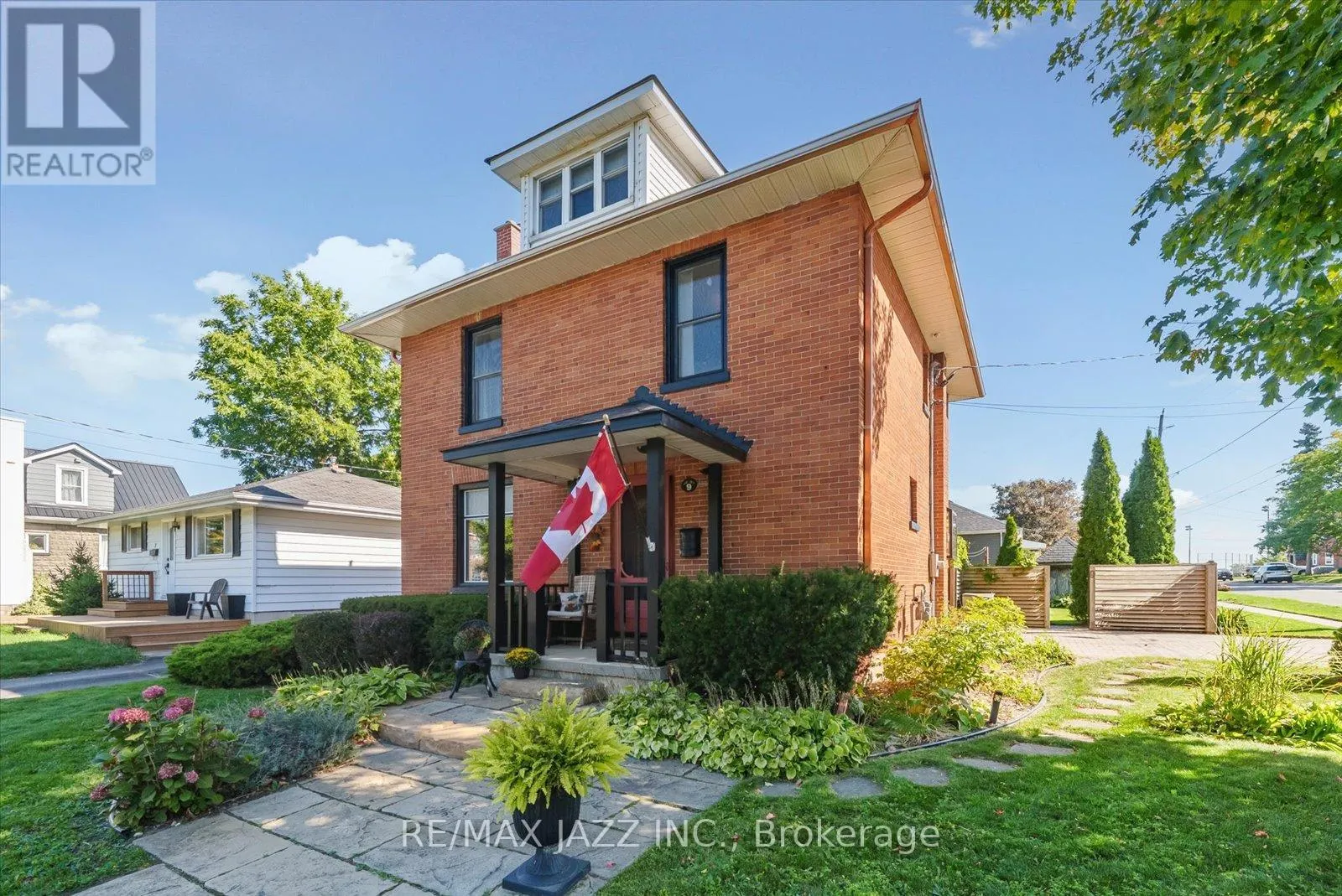 9 HOPE STREET S
