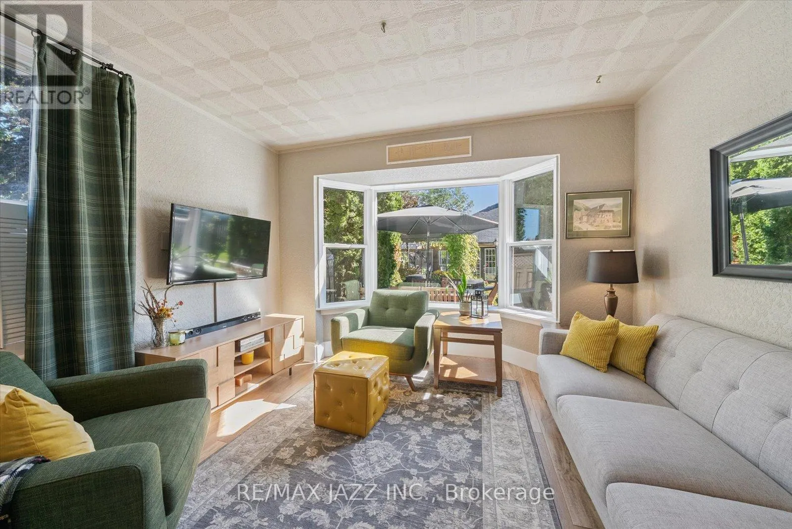 9 HOPE STREET S