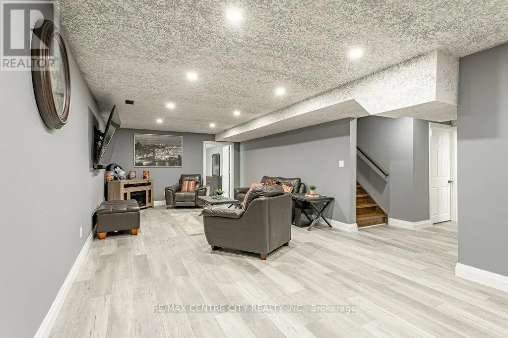 55 FULLER DRIVE