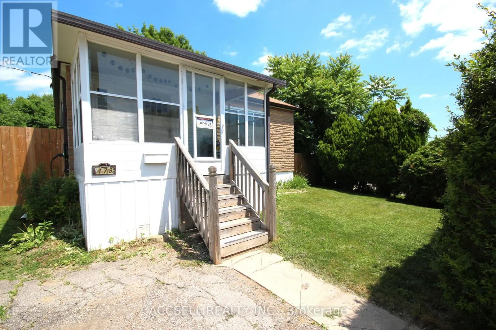 478 MCCORMICK BOULEVARD