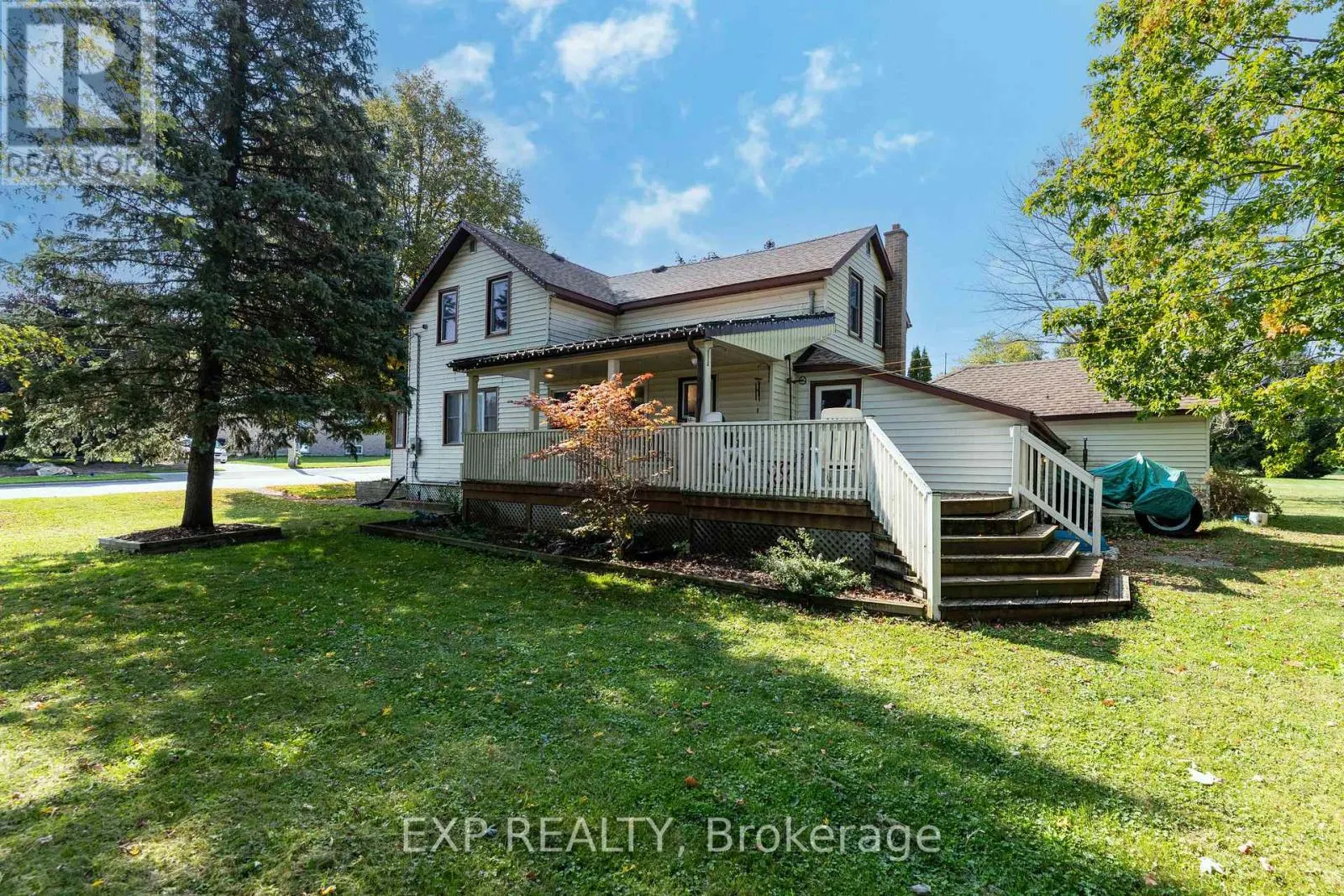 84 ABSALOM STREET W