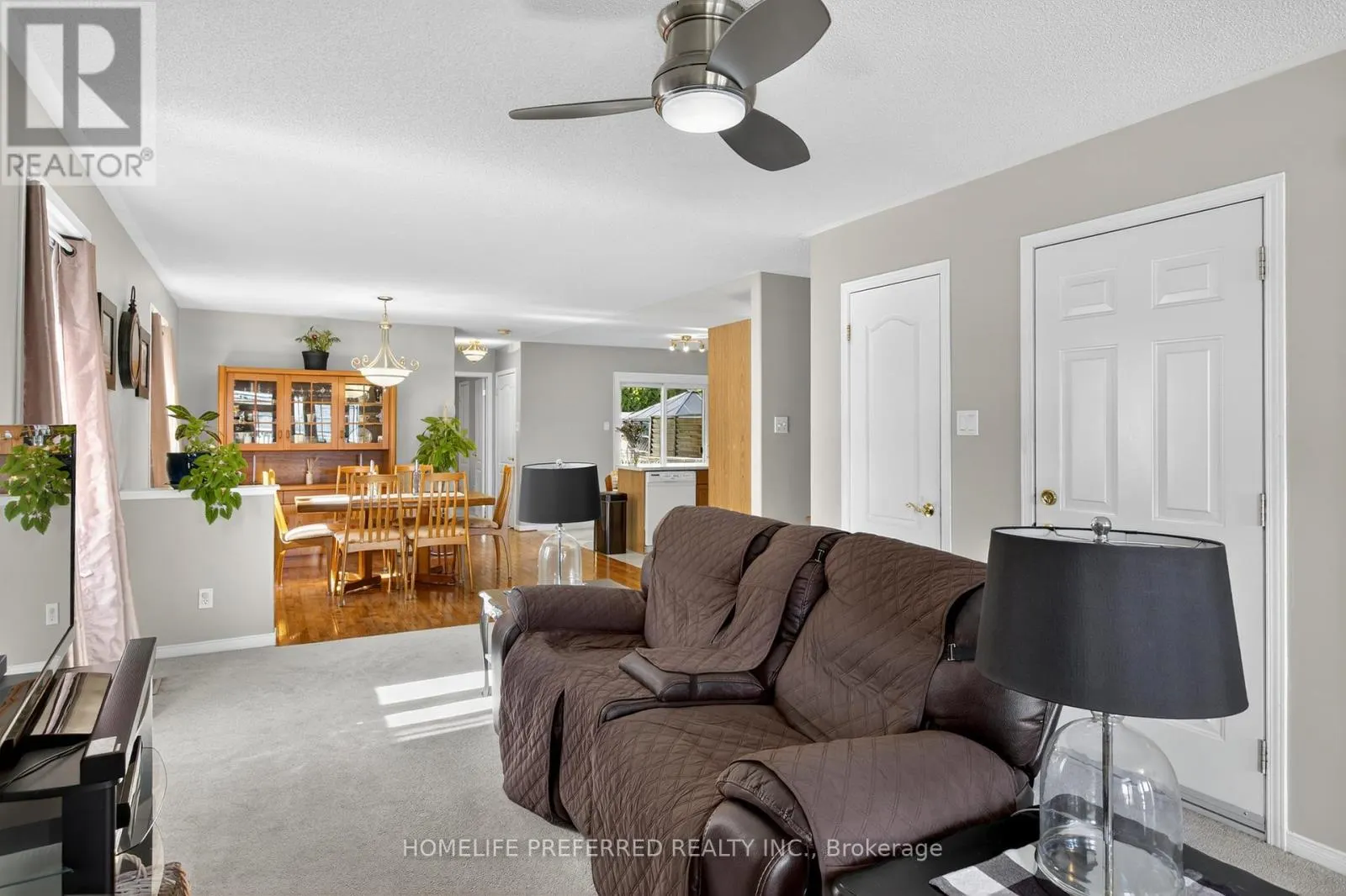 955 RALPHSON CRESCENT