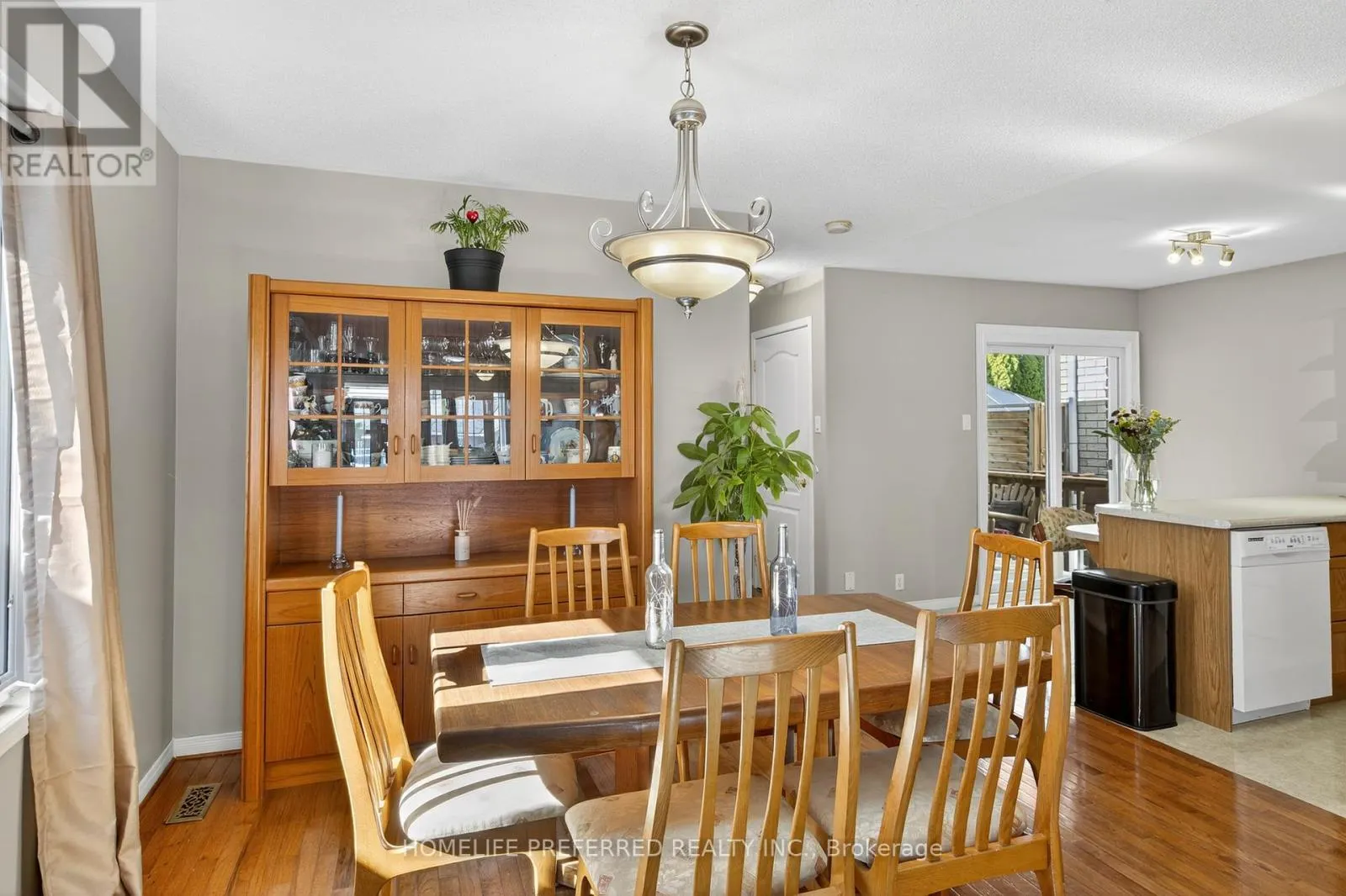 955 RALPHSON CRESCENT