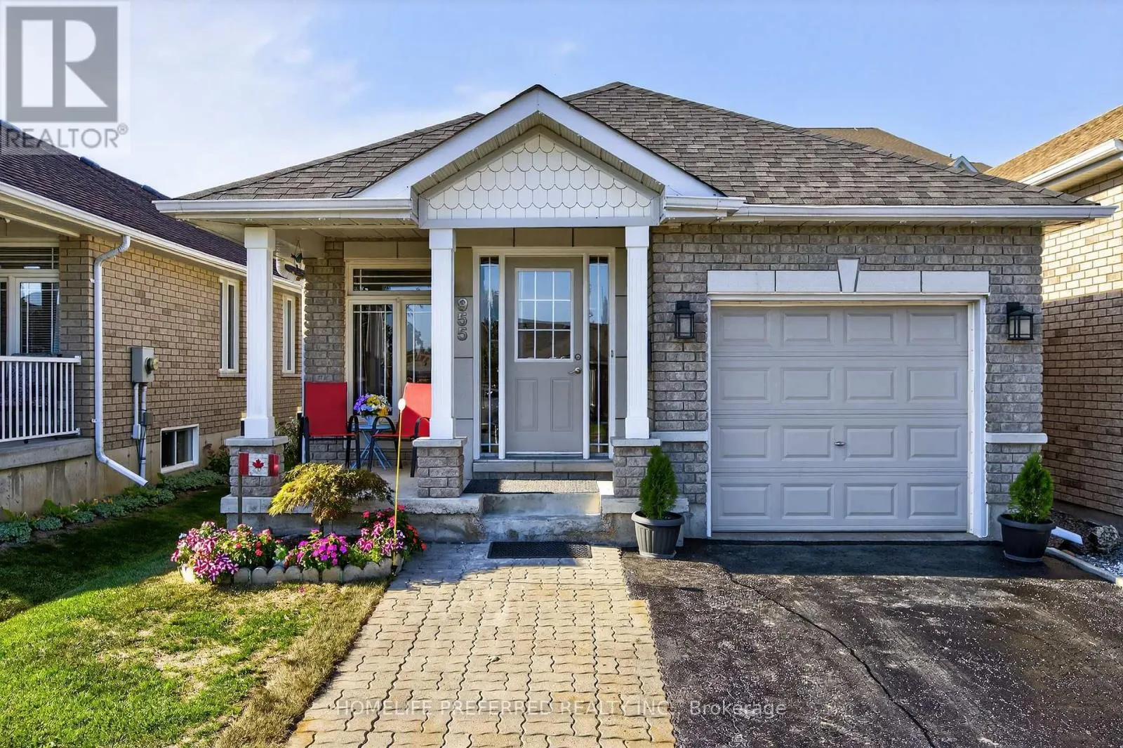 955 RALPHSON CRESCENT