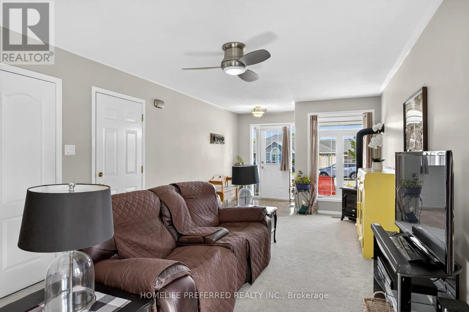 955 RALPHSON CRESCENT