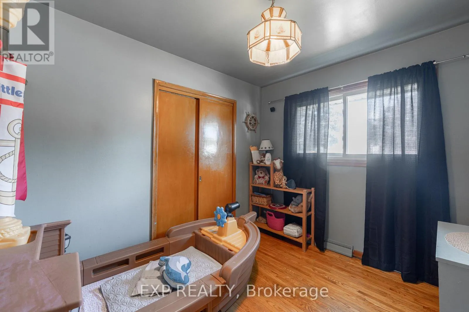 2896 PORTAGE ROAD