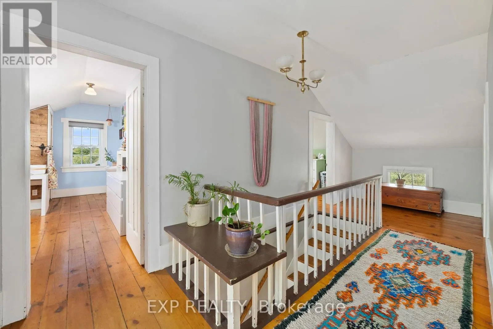 141/142 STATION ROAD