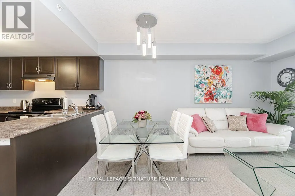 111 - 67 KINGSBURY SQUARE
