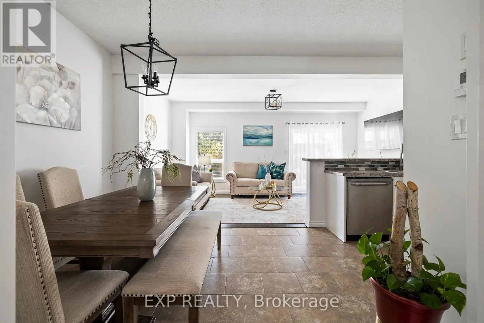 61 - 9 HAMPTON BROOK WAY
