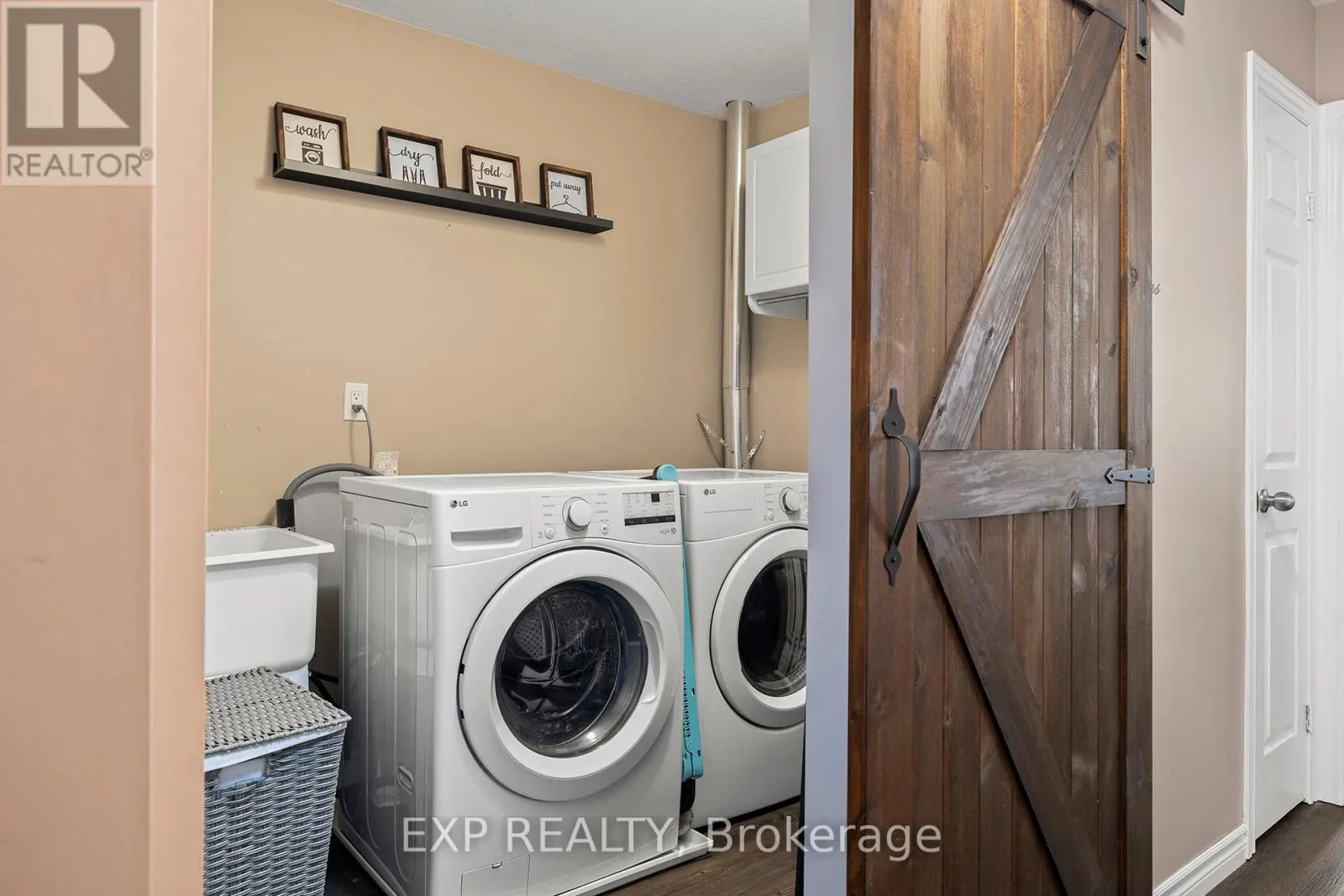61 - 9 HAMPTON BROOK WAY