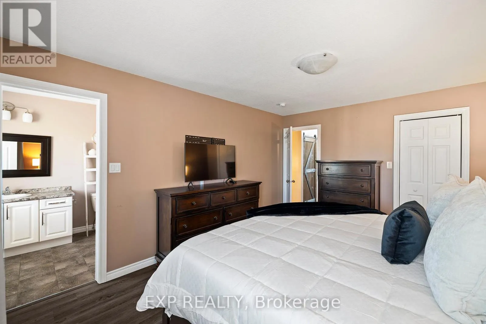 61 - 9 HAMPTON BROOK WAY