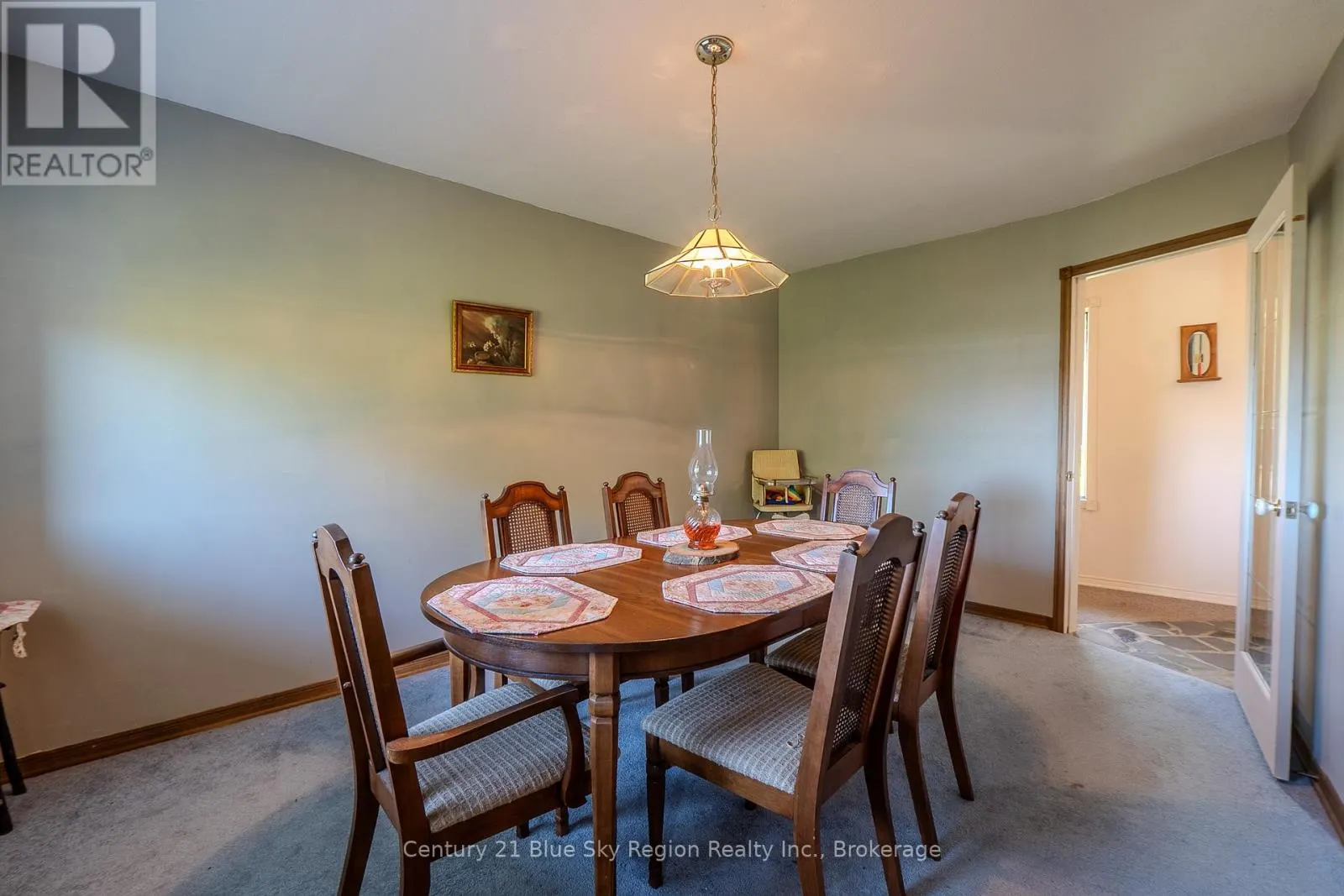 860 DEER LAKE ROAD