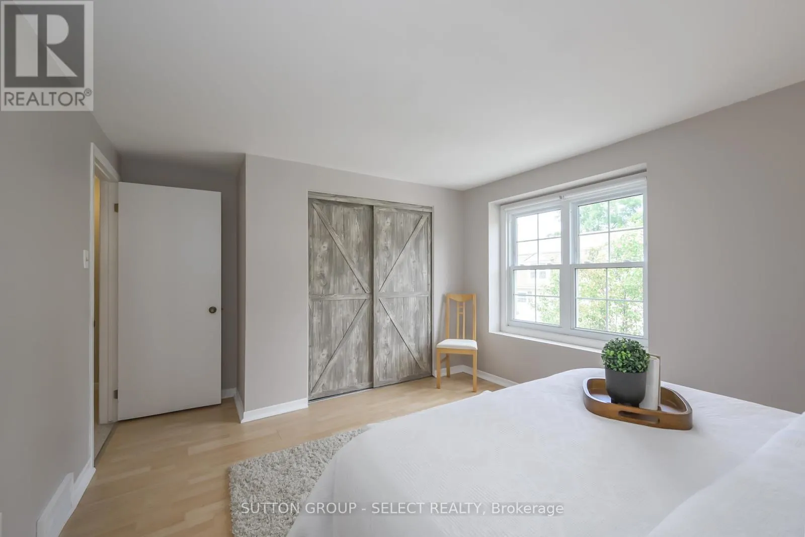 130 - 900 POND VIEW ROAD, #130