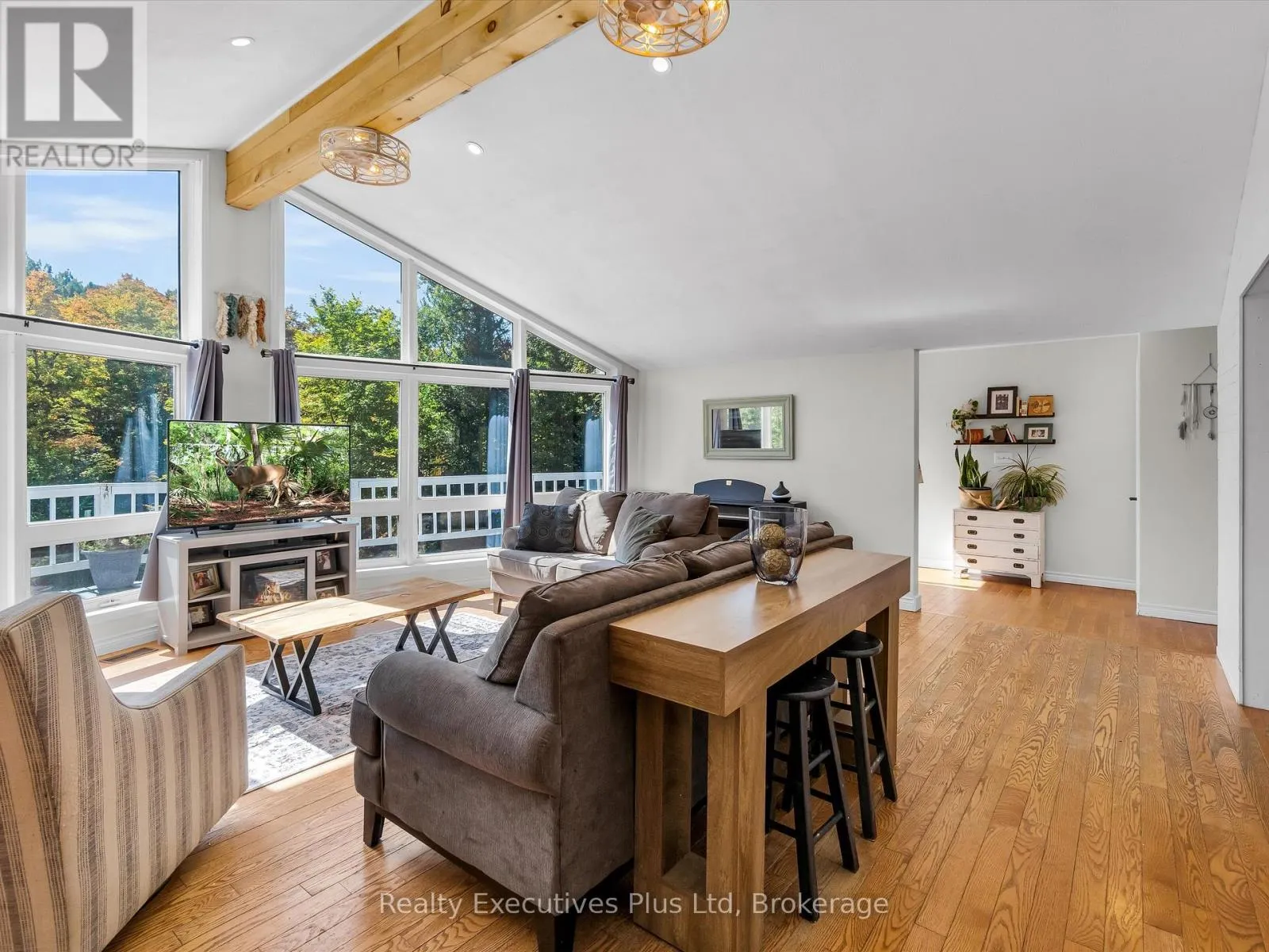 353 MCFADDEN LINE