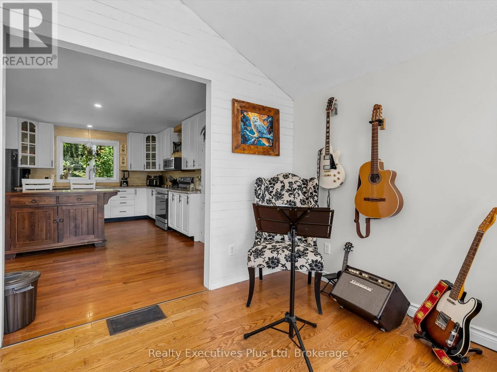 353 MCFADDEN LINE