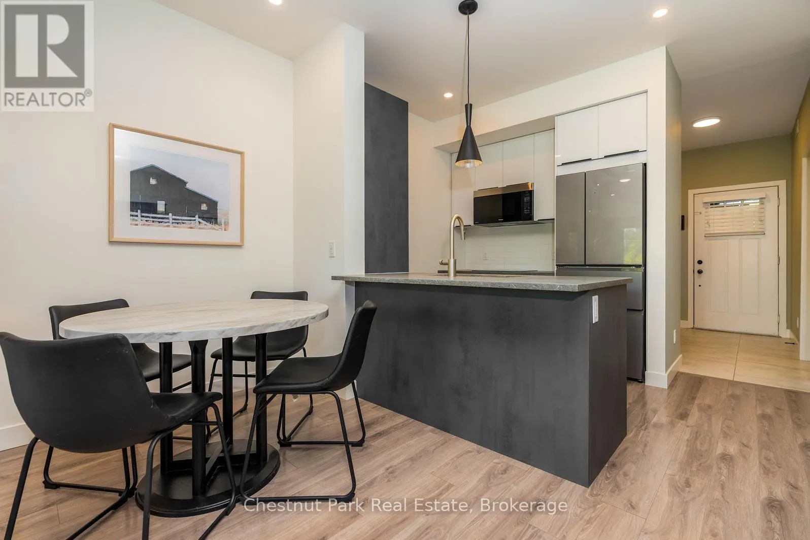 106 - 10 BECKWITH LANE, #106