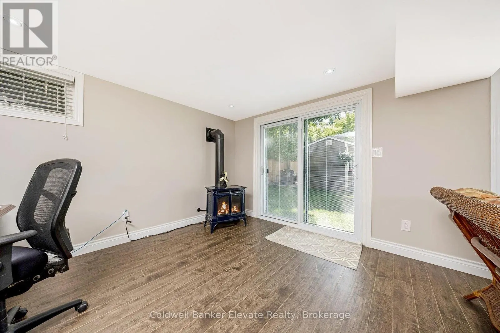 3 LORNE STREET