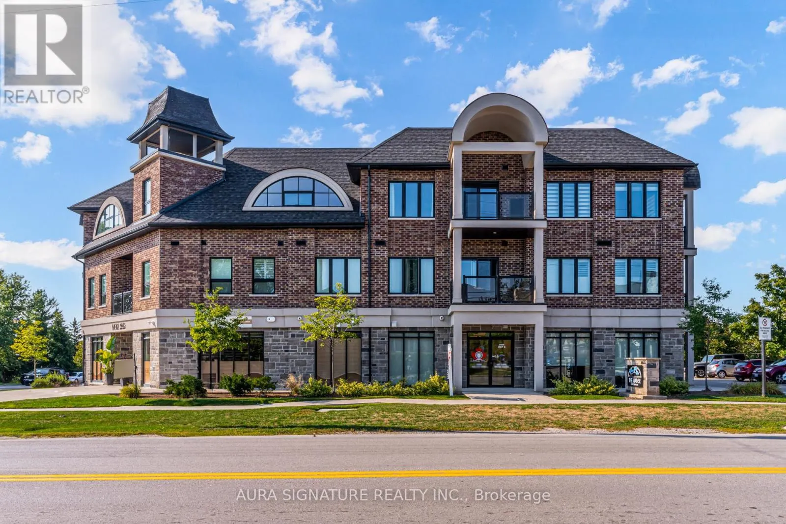 4 - 2605 BINBROOK ROAD