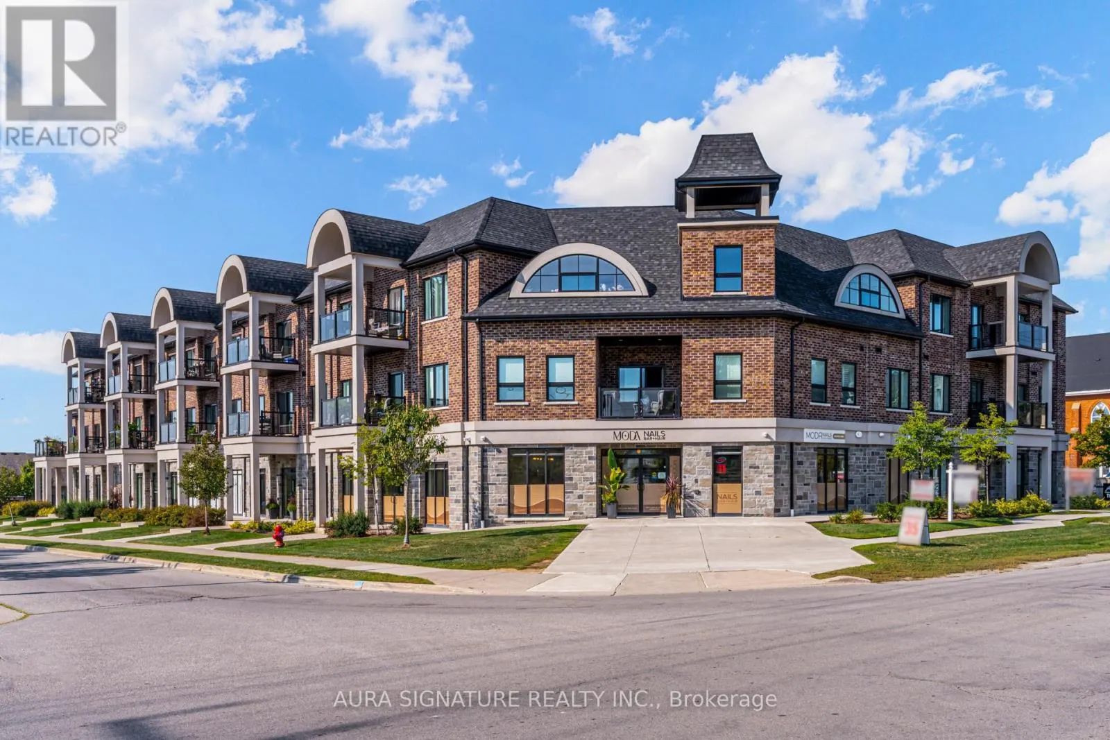 4 - 2605 BINBROOK ROAD