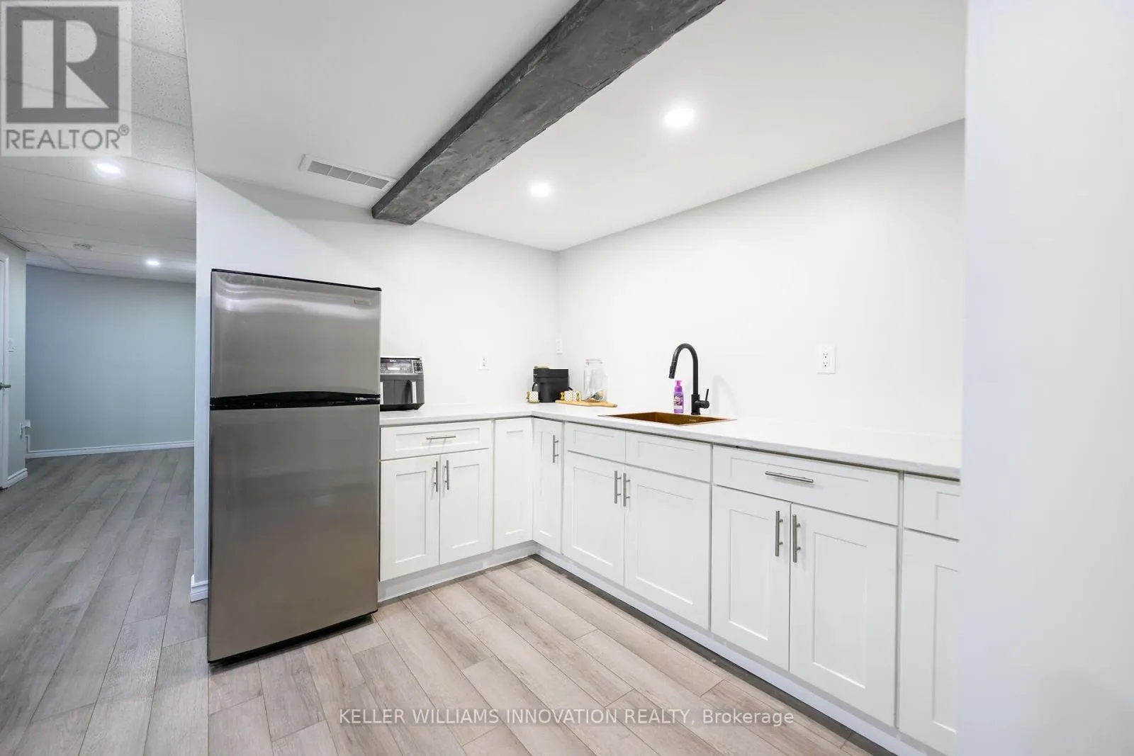 1216 SHEFFIELD ROAD