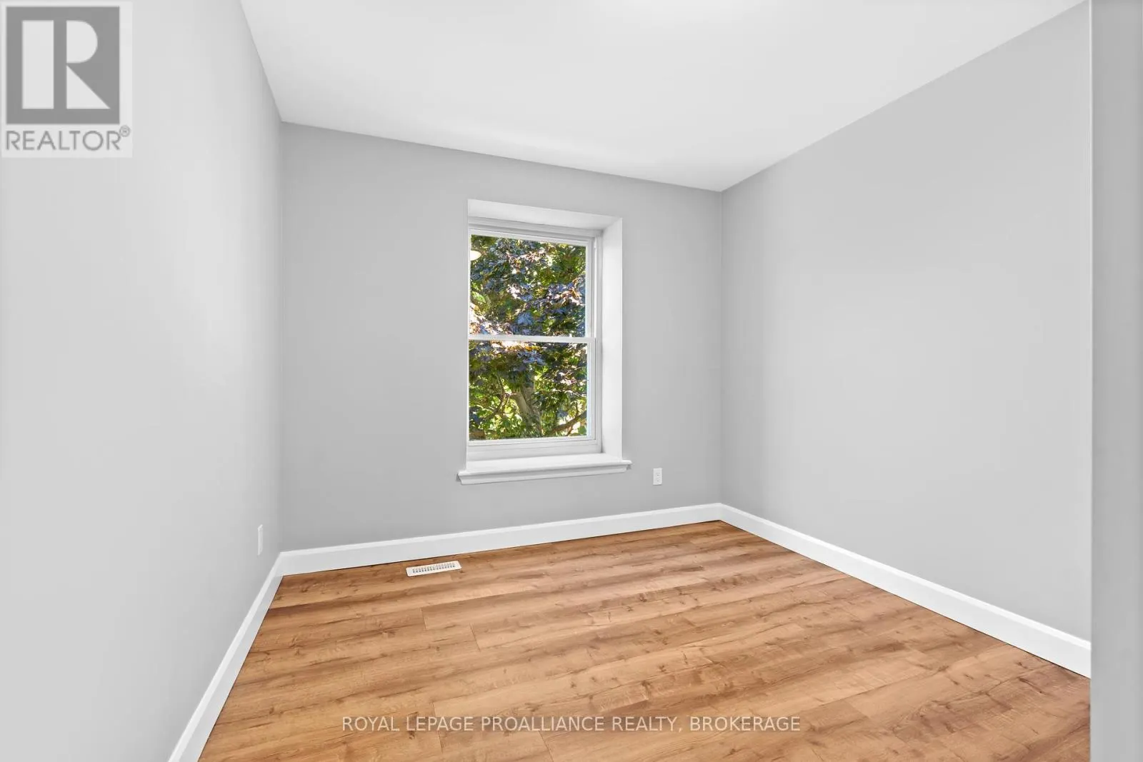 47 INVERNESS CRESCENT
