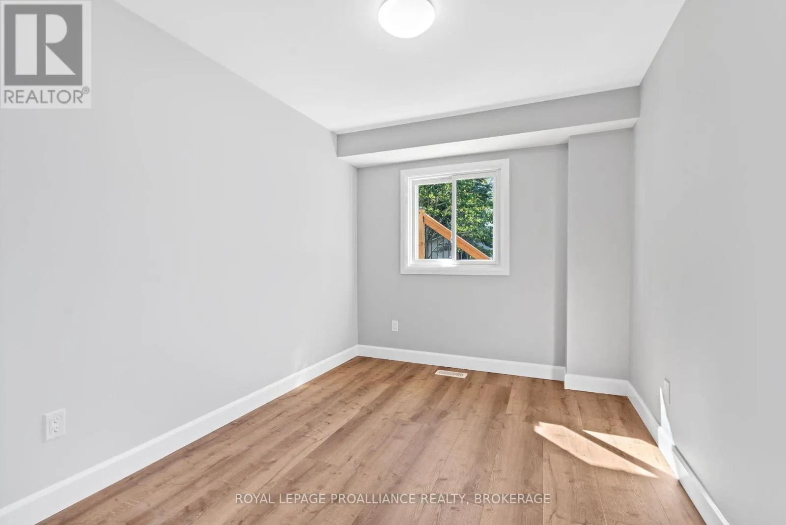 47 INVERNESS CRESCENT