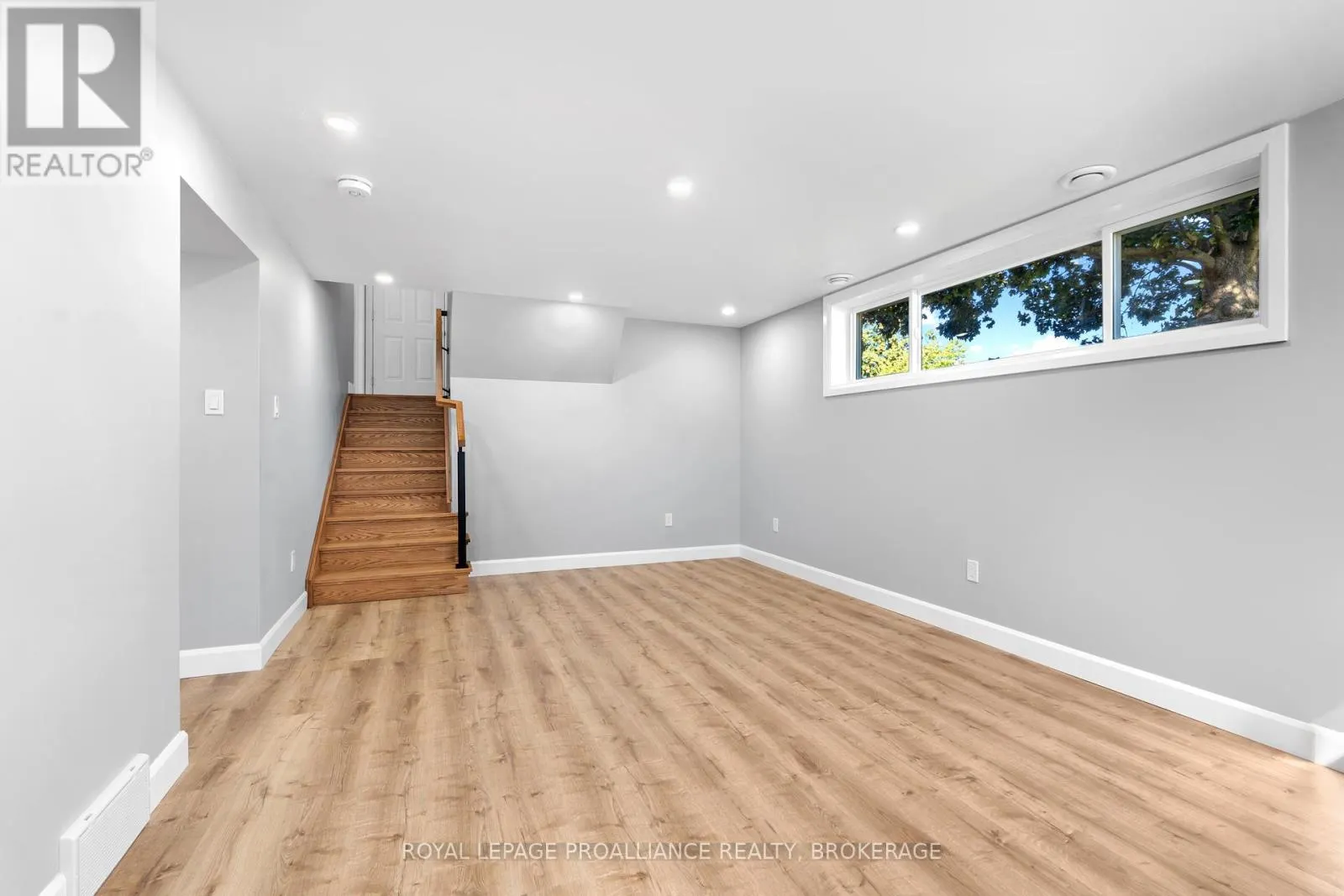 47 INVERNESS CRESCENT