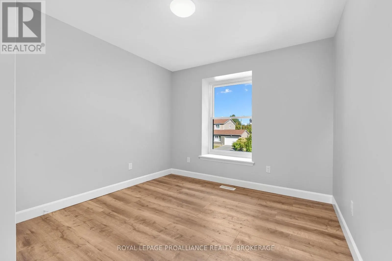 47 INVERNESS CRESCENT