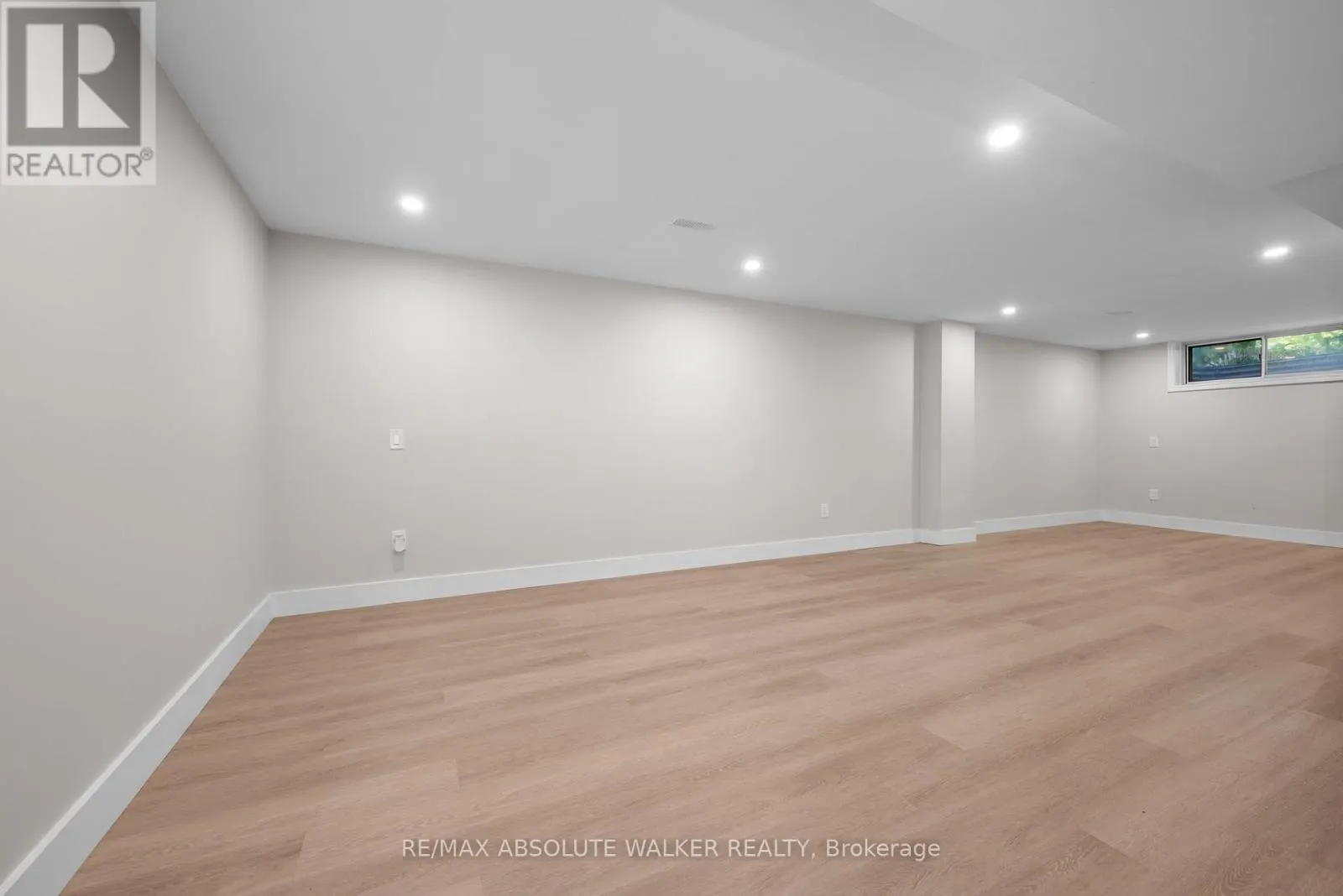 88 MAPLE STAND WAY