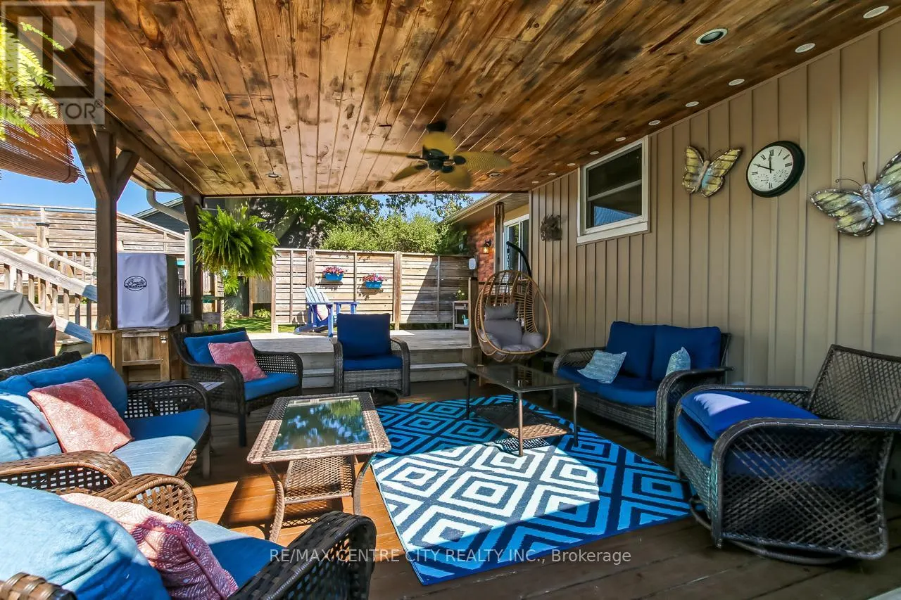 388 LARRY STREET