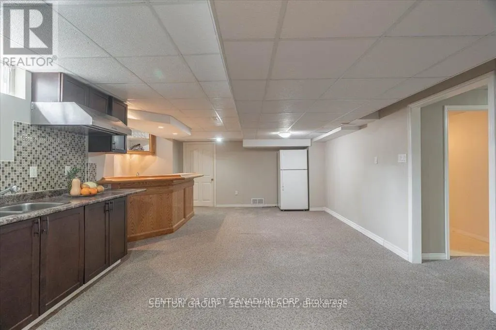 5 LAVENDER WAY