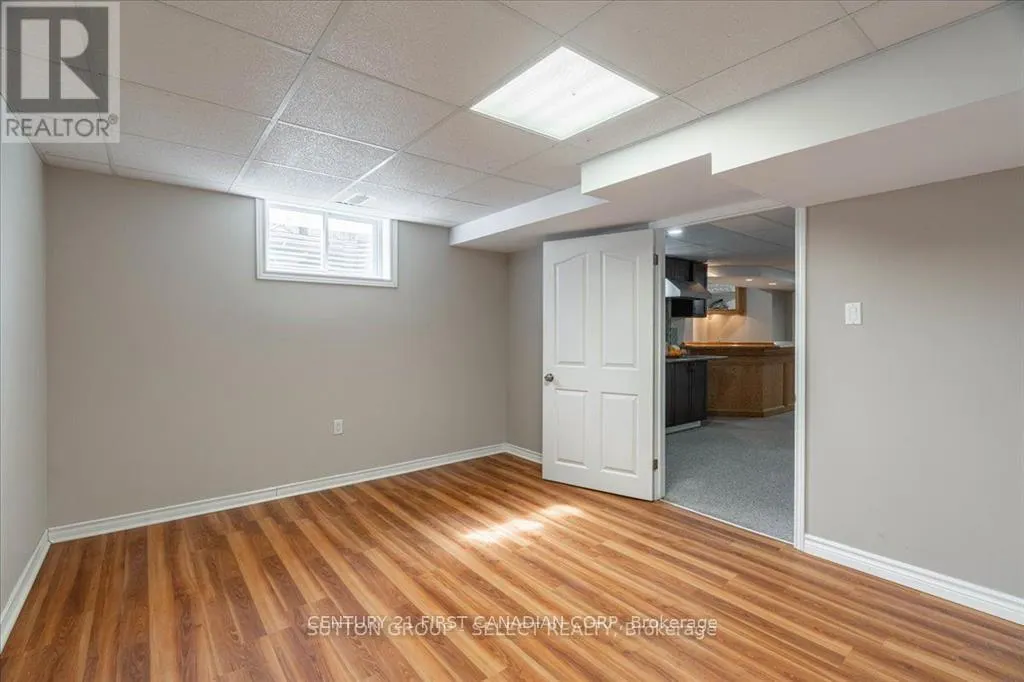 5 LAVENDER WAY