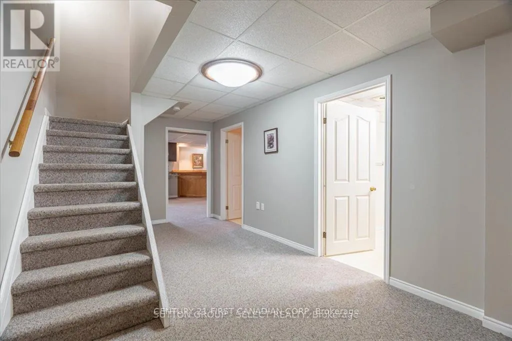 5 LAVENDER WAY