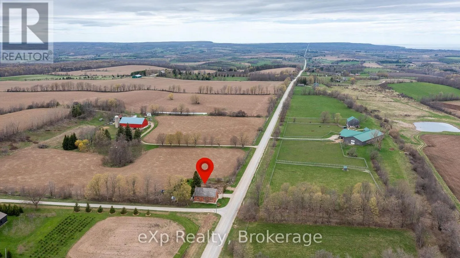 137190 GREY ROAD 12