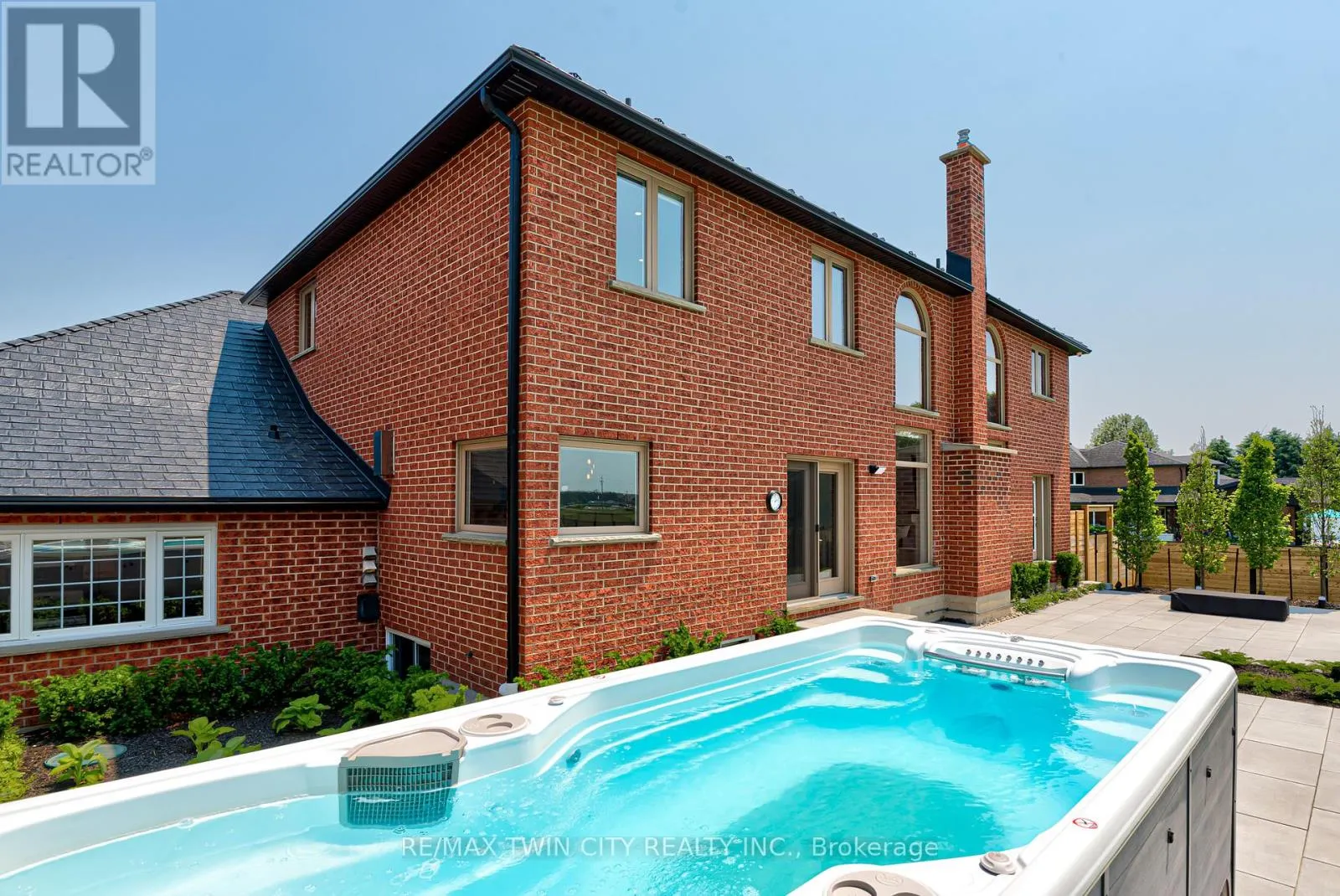 10 ELDALE ROAD