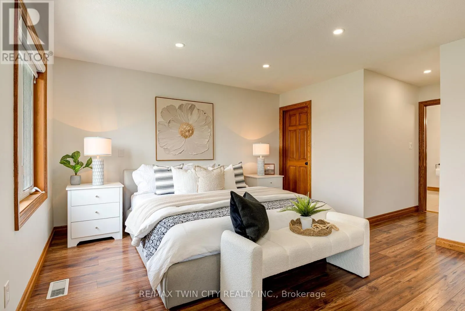 10 ELDALE ROAD
