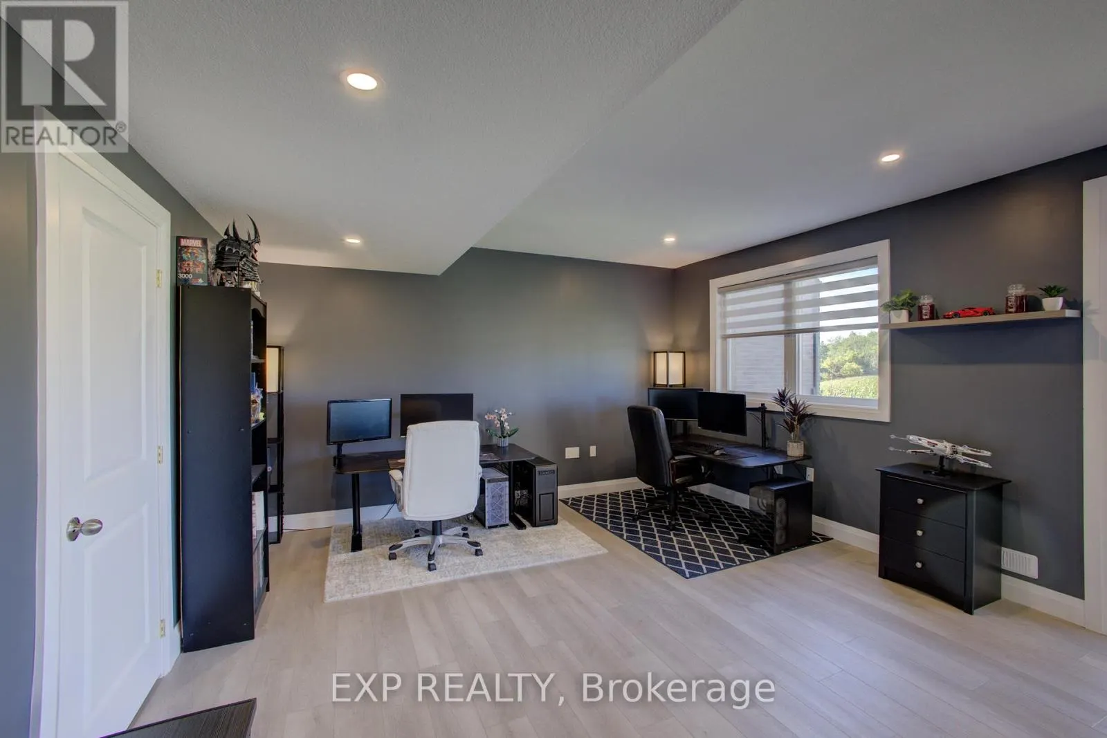 90 REA DRIVE