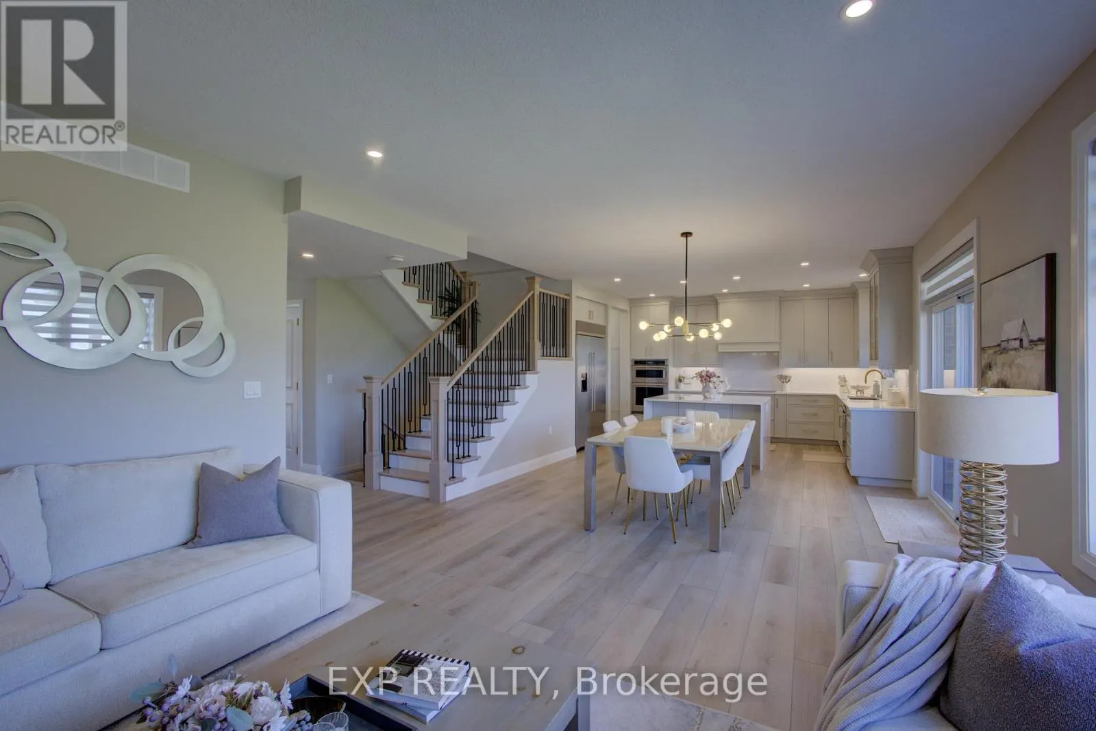 90 REA DRIVE