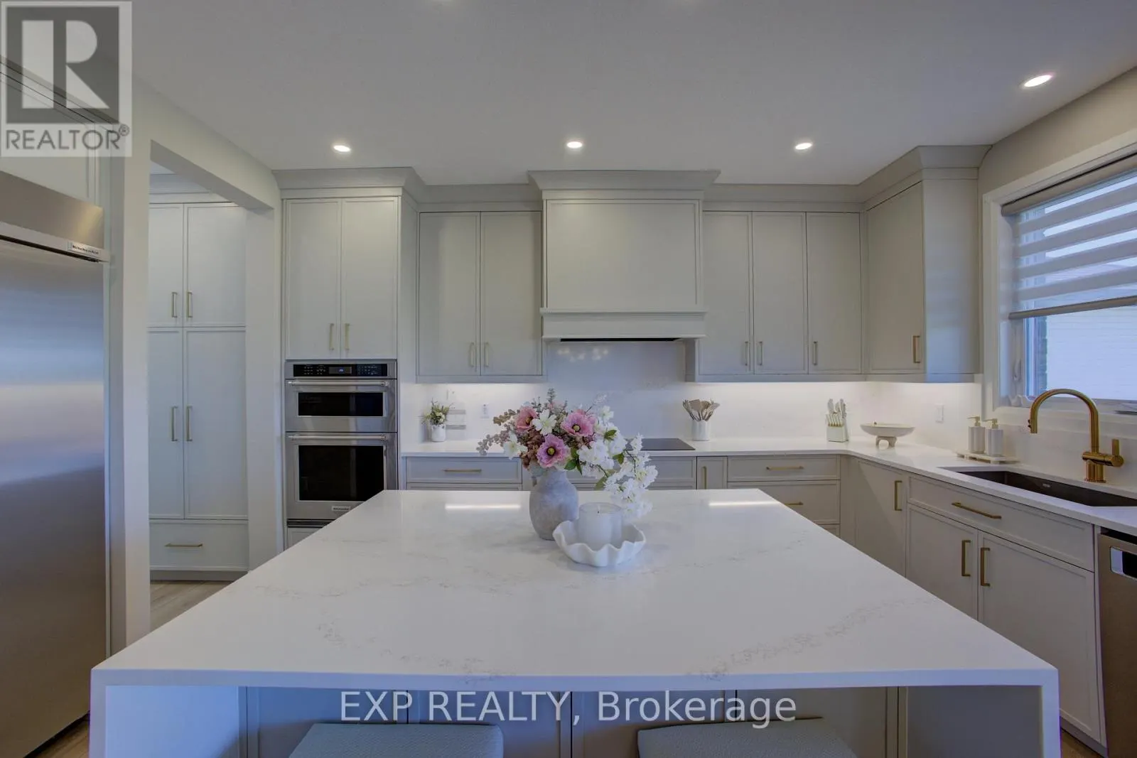 90 REA DRIVE