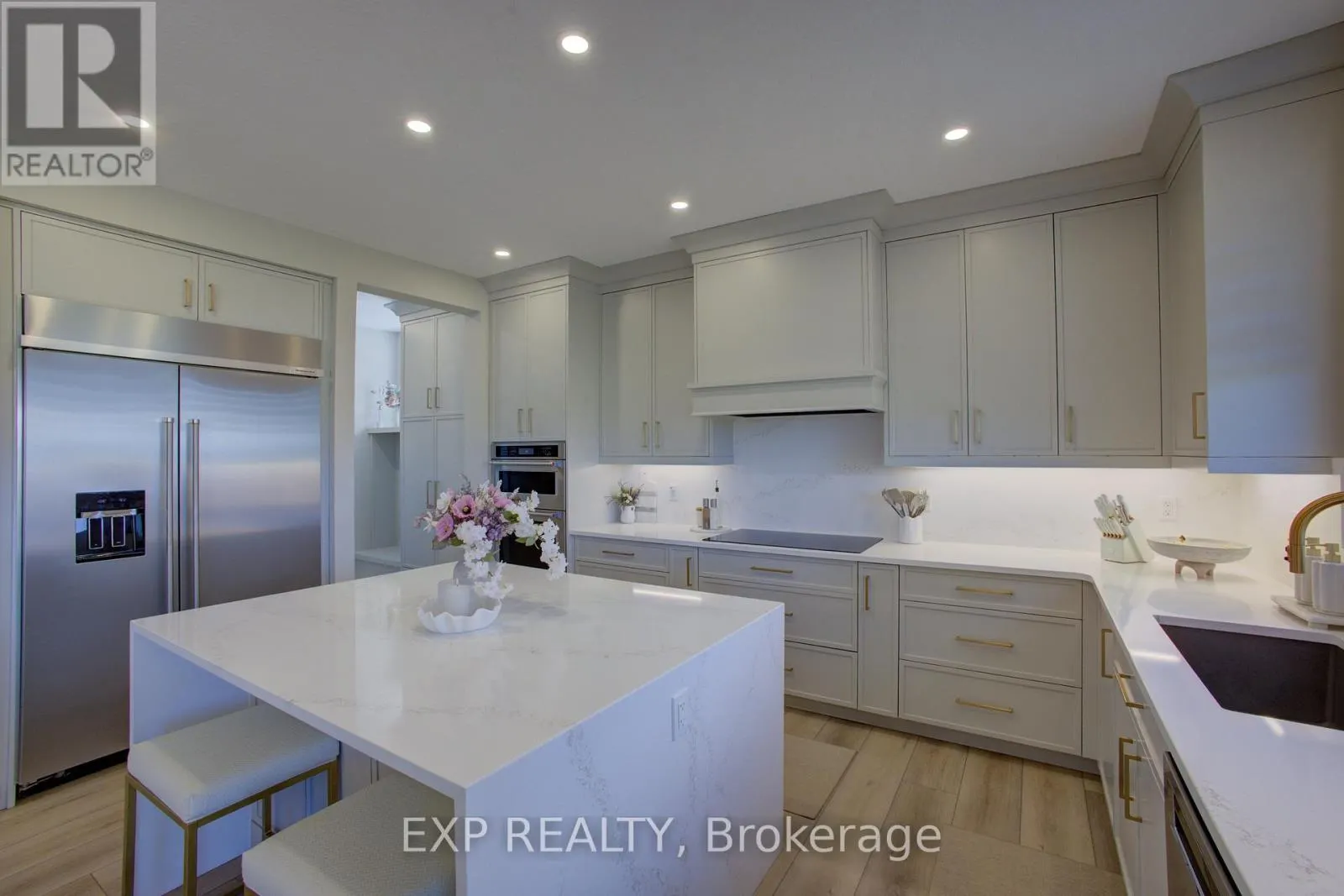 90 REA DRIVE