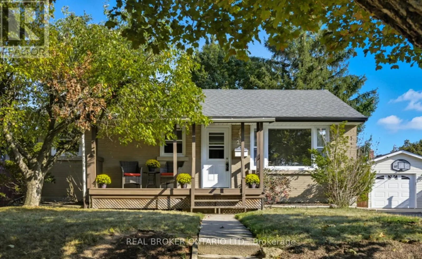 27 BROADMOOR AVENUE